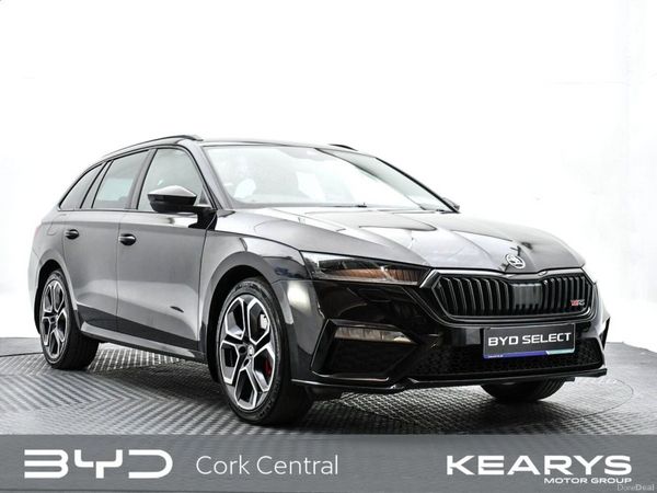 Skoda Octavia Estate, Petrol Plug-in Hybrid, 2022, Black