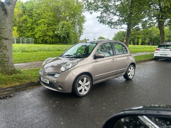 Nissan Micra Hatchback, Petrol, 2010, Gold