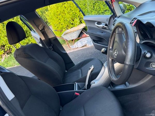 Toyota Auris Hatchback, Petrol, 2008, Blue
