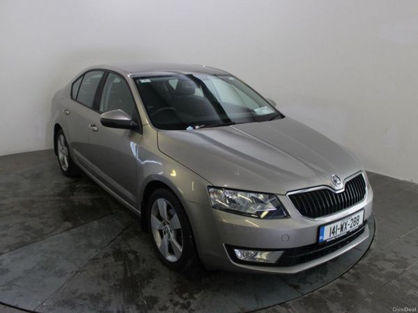 Skoda Octavia Saloon, Diesel, 2014, Beige