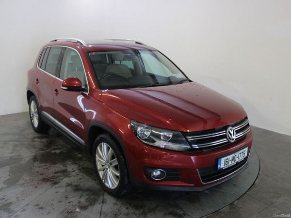 Volkswagen Tiguan SUV, Diesel, 2016, Red