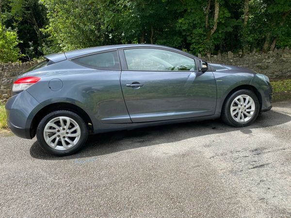 Renault Megane Coupe, Diesel, 2015, Grey