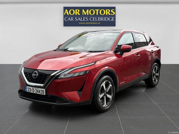 Nissan Qashqai MPV, Petrol, 2023, Red
