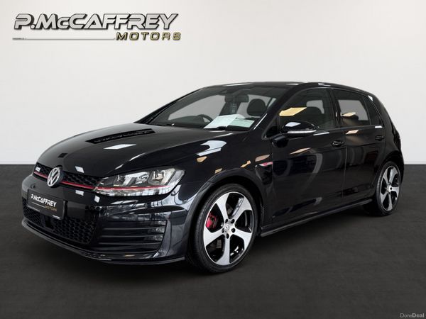 Volkswagen Golf Hatchback, Petrol, 2015, Black