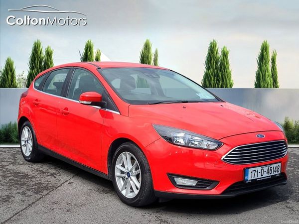 Ford Focus Hatchback, Diesel, 2017, Red