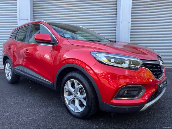 Renault Kadjar SUV, Petrol, 2019, Red