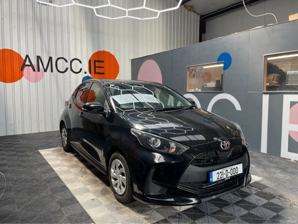 Toyota Yaris Hatchback, Petrol, 2022, Black
