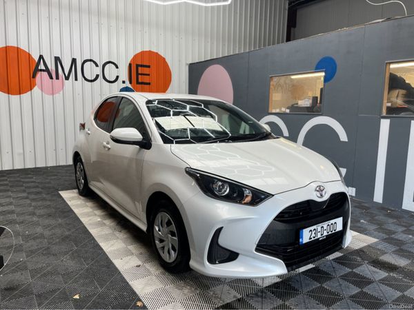 Toyota Yaris Hatchback, Petrol, 2023, White