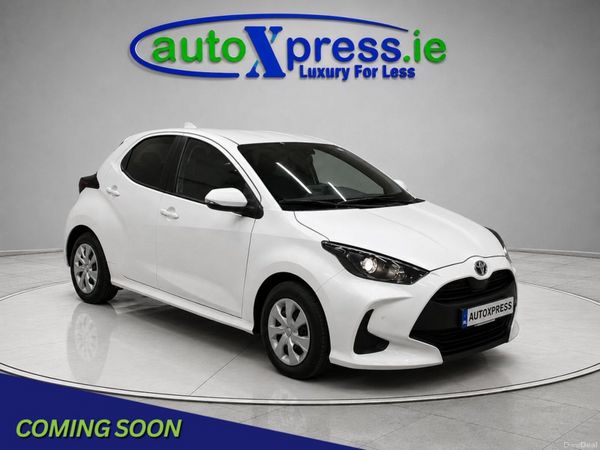 Toyota Yaris Hatchback, Petrol, 2020, White