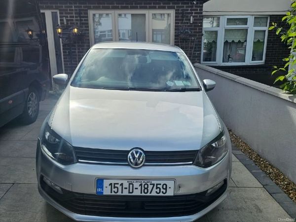 Volkswagen Polo Hatchback, Petrol, 2015, Silver