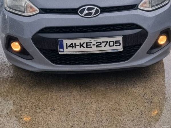 Hyundai i10 Hatchback, Petrol, 2014, Grey