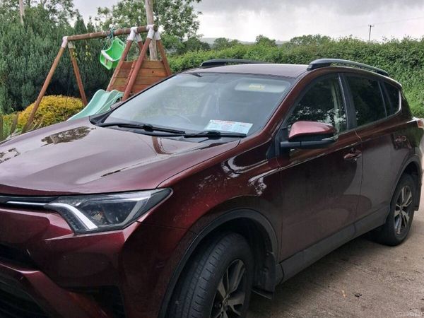 Toyota RAV4 SUV, Diesel, 2017, Red