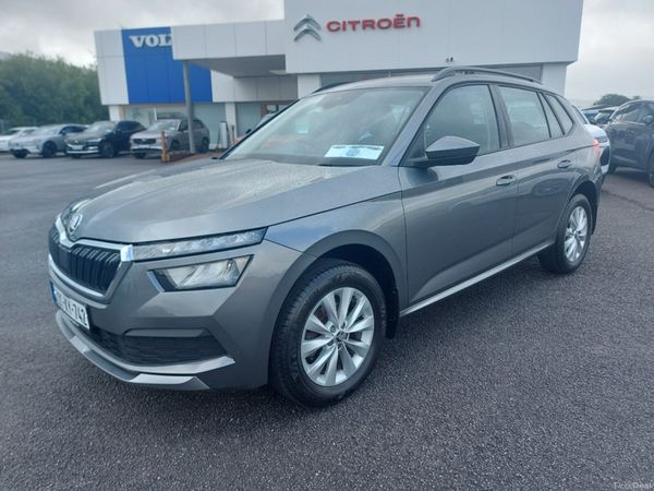 Skoda Kamiq Hatchback, Petrol, 2022, Grey