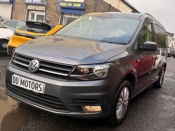Volkswagen Caddy Maxi Life MPV, Diesel, 2021, Grey