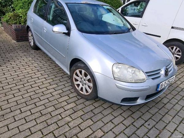 Volkswagen Golf Hatchback, Petrol, 2008, Silver