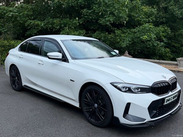 BMW 3-Series Saloon, Petrol Plug-in Hybrid, 2024, White