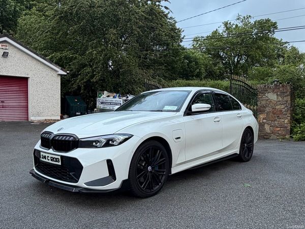 BMW 3-Series Saloon, Petrol Plug-in Hybrid, 2024, White