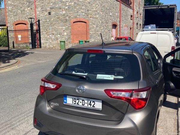 Toyota Yaris MPV, Petrol, 2019, Grey