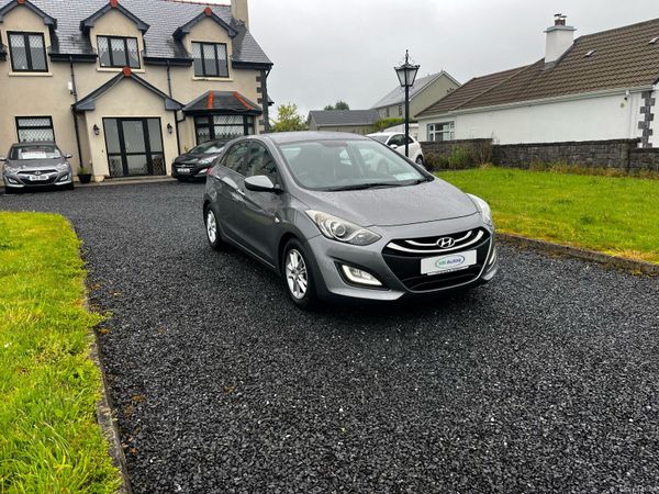 Hyundai i30 Hatchback, Diesel, 2012, Grey