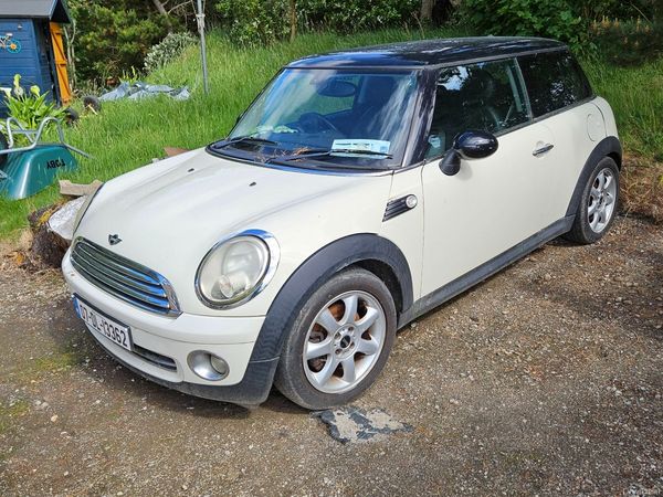 Mini Cooper Hatchback, Petrol, 2007, White