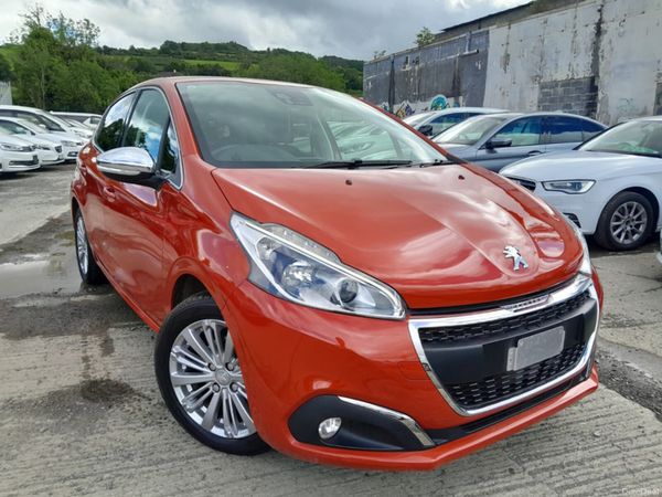 Peugeot 208 Hatchback, Petrol, 2017, Orange