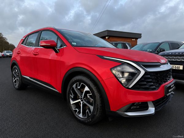 Kia Sportage SUV, Petrol Hybrid, 2022, Red