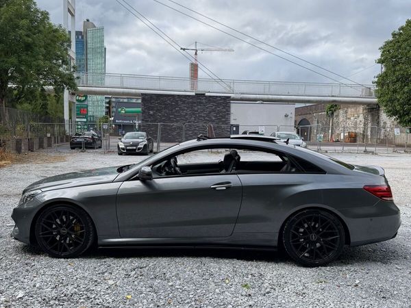 Mercedes-Benz E-Class Coupe, Diesel, 2016, Grey
