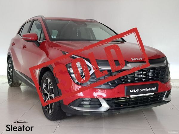 Kia Sportage MPV, Diesel, 2023, Red