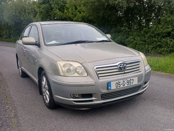 Toyota Avensis Saloon, Petrol, 2005, Green