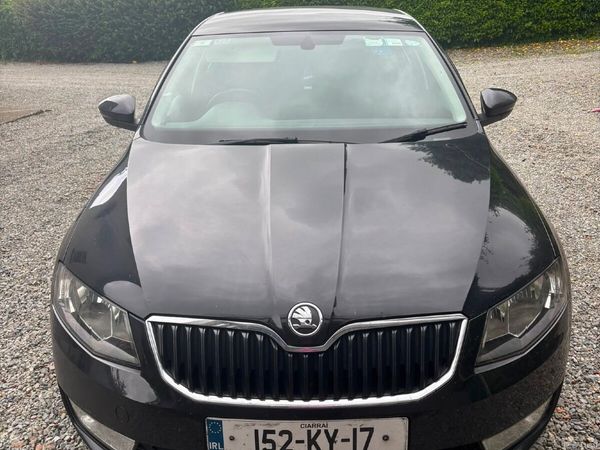 Skoda Octavia Saloon, Diesel, 2015, Black
