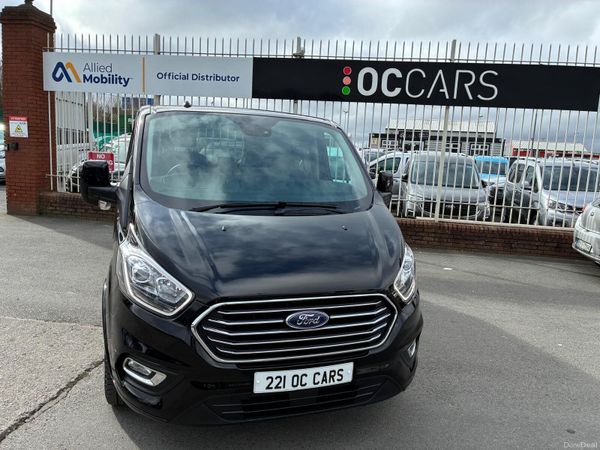 Ford Tourneo Custom MPV, Diesel, 2022, Black