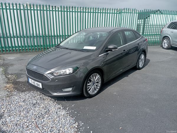 Ford Focus Saloon, Diesel, 2017, Grey