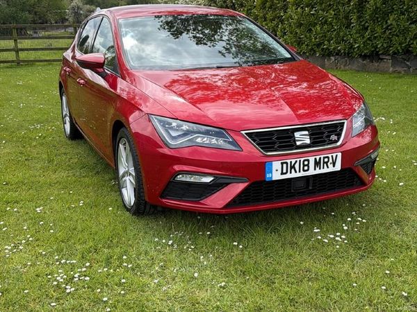 SEAT Leon Hatchback, Petrol, 2018, Red