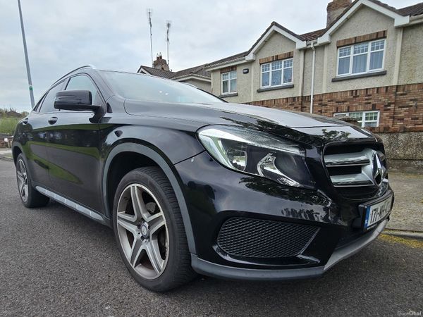 Mercedes-Benz GLA SUV, Diesel, 2017, Black