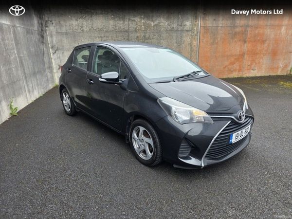 Toyota Yaris Hatchback, Diesel, 2015, Black