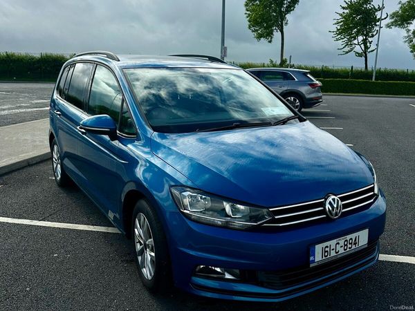 Volkswagen Touran MPV, Diesel, 2016, Blue