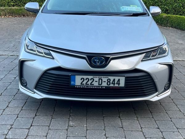 Toyota Corolla Saloon, Petrol Hybrid, 2022, Grey