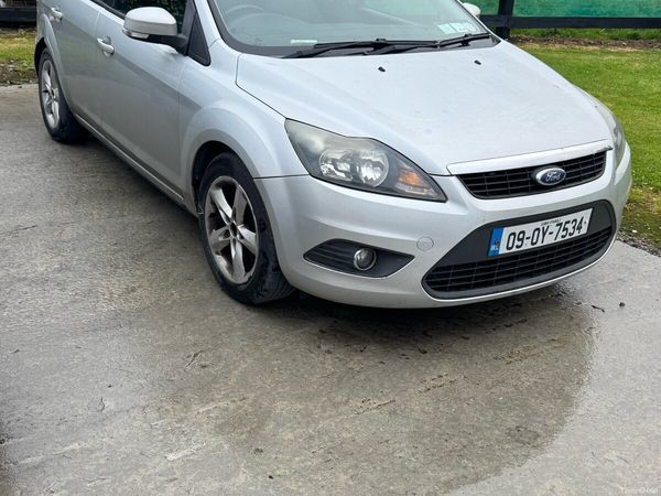 Ford Focus Hatchback, Diesel, 2009, Silver