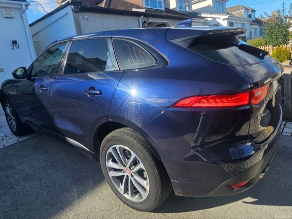 Jaguar F-Pace SUV, Diesel, 2016, Blue