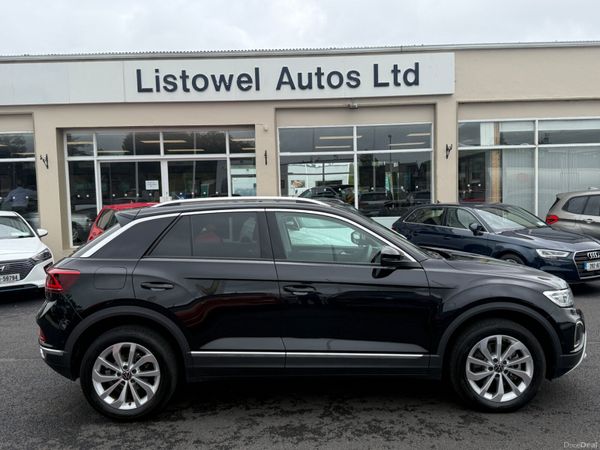 Volkswagen T-Roc SUV, Diesel, 2023, Black