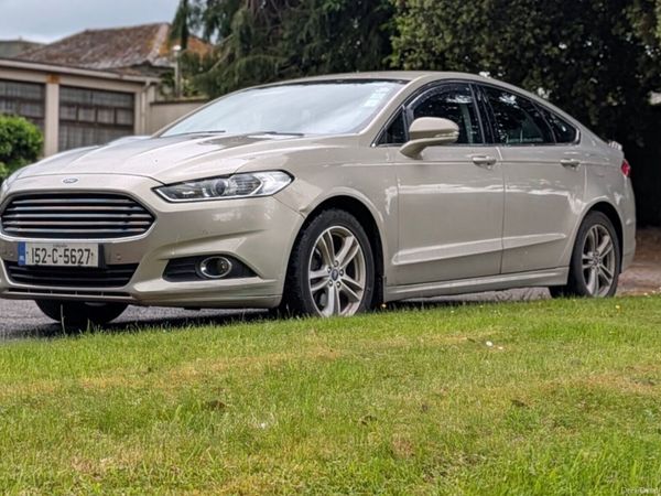 Ford Mondeo Hatchback, Diesel, 2015, Silver