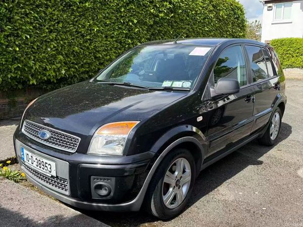 Ford Fusion Hatchback, Petrol, 2010, Black