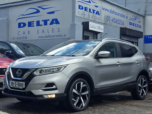 Nissan Qashqai SUV, Petrol, 2019, Silver