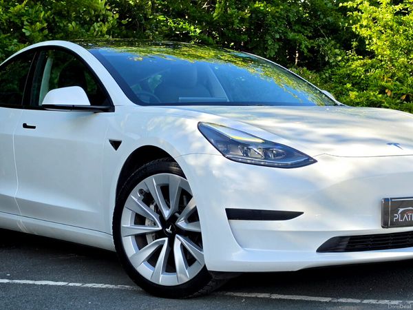 Tesla Model 3 Saloon, Electric, 2022, White