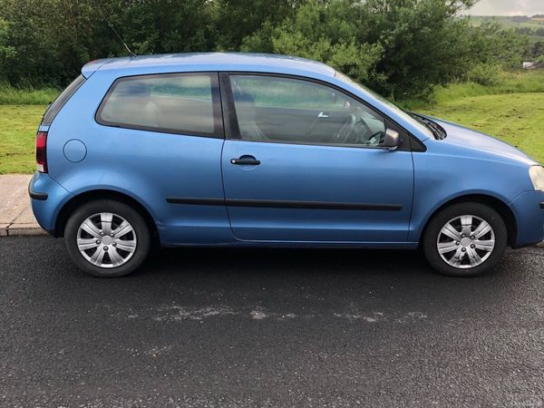 Volkswagen Polo Hatchback, Petrol, 2008, Blue