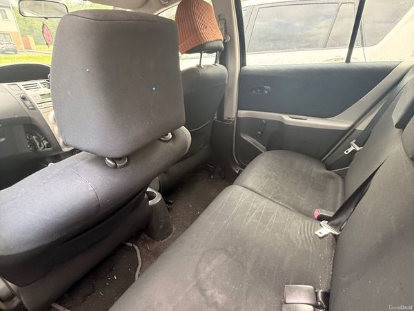 Toyota Yaris Hatchback, Petrol, 2007, Black