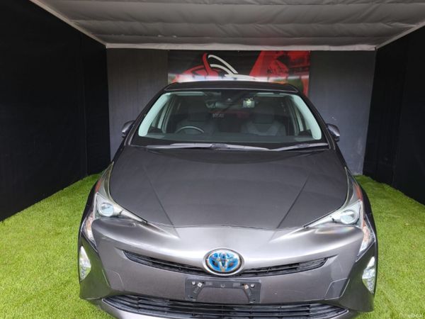 Toyota Prius Hatchback, Petrol Hybrid, 2018, Grey
