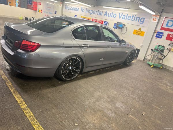 BMW 5-Series Saloon, Diesel, 2012, Grey