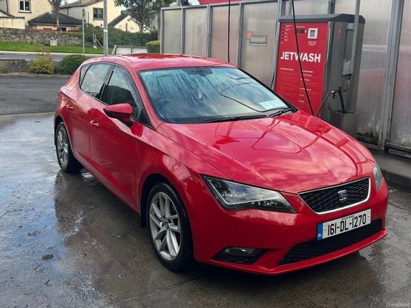 SEAT Leon Hatchback, Petrol, 2016, Red