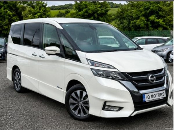Nissan Serena MPV, Petrol Hybrid, 2016, White